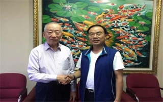印尼著名僑領、印尼泛印集團董事長、印尼總統(tǒng)大學創(chuàng)辦人-李文光